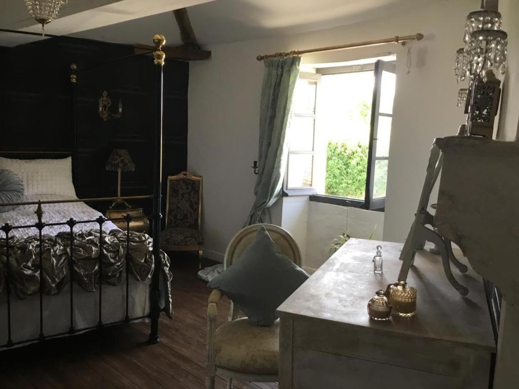 La Cour Blanche Villa Verteuil-sur-Charente Exteriör bild